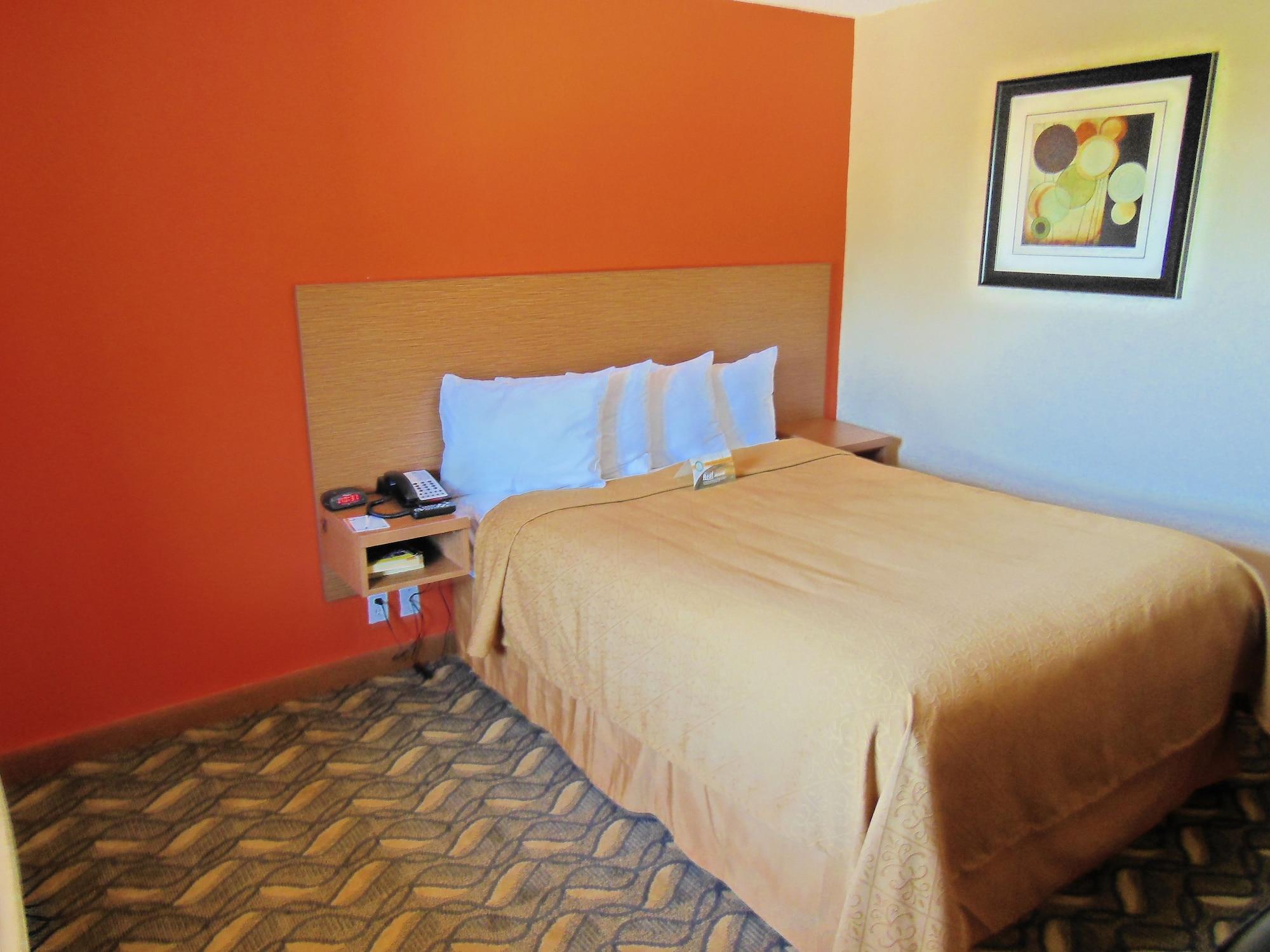Days Inn & Suites By Wyndham Arlington Near Six Flags Eksteriør bilde