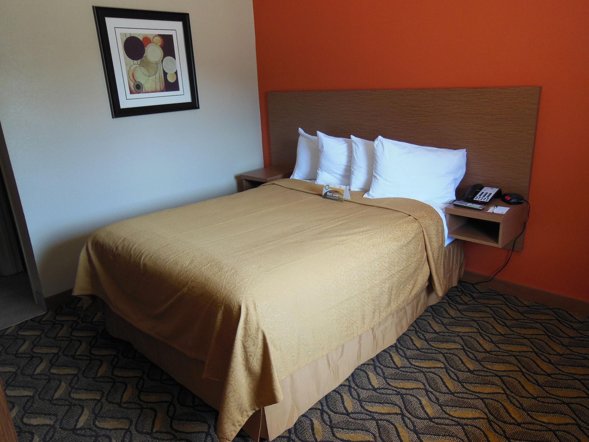 Days Inn & Suites By Wyndham Arlington Near Six Flags Eksteriør bilde